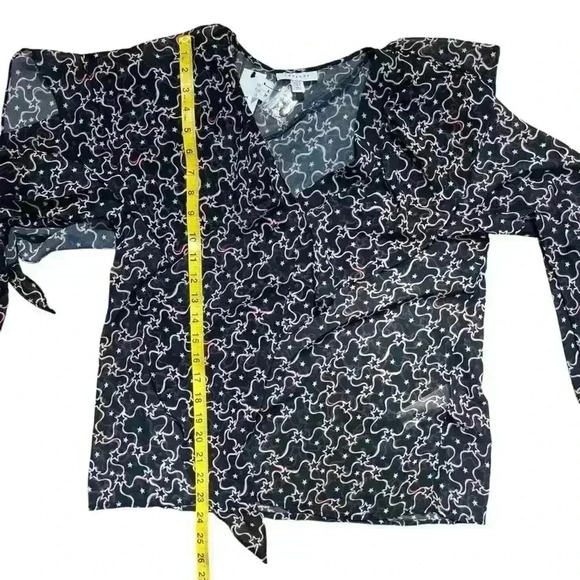 TopShop Sheer Navy Blue Red Star Print Ruffled Tiered Long Sleeve Blouse Size 4 - Picture 8 of 8